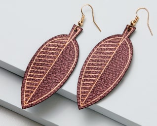 Leather jewelry